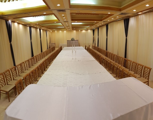 חיפוי אולם מלכותי!